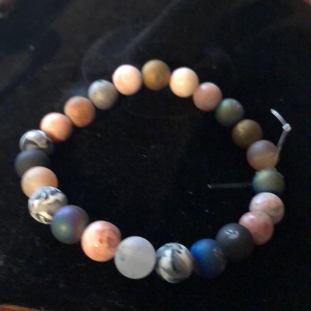 Beaded bracelet - Picture 2 of 4